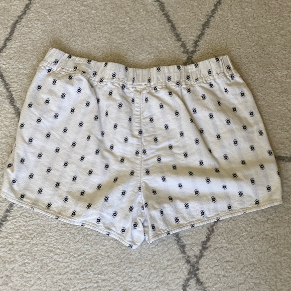 Madewell Embroidered Pull-On Shorts - Picture 3 of 7
